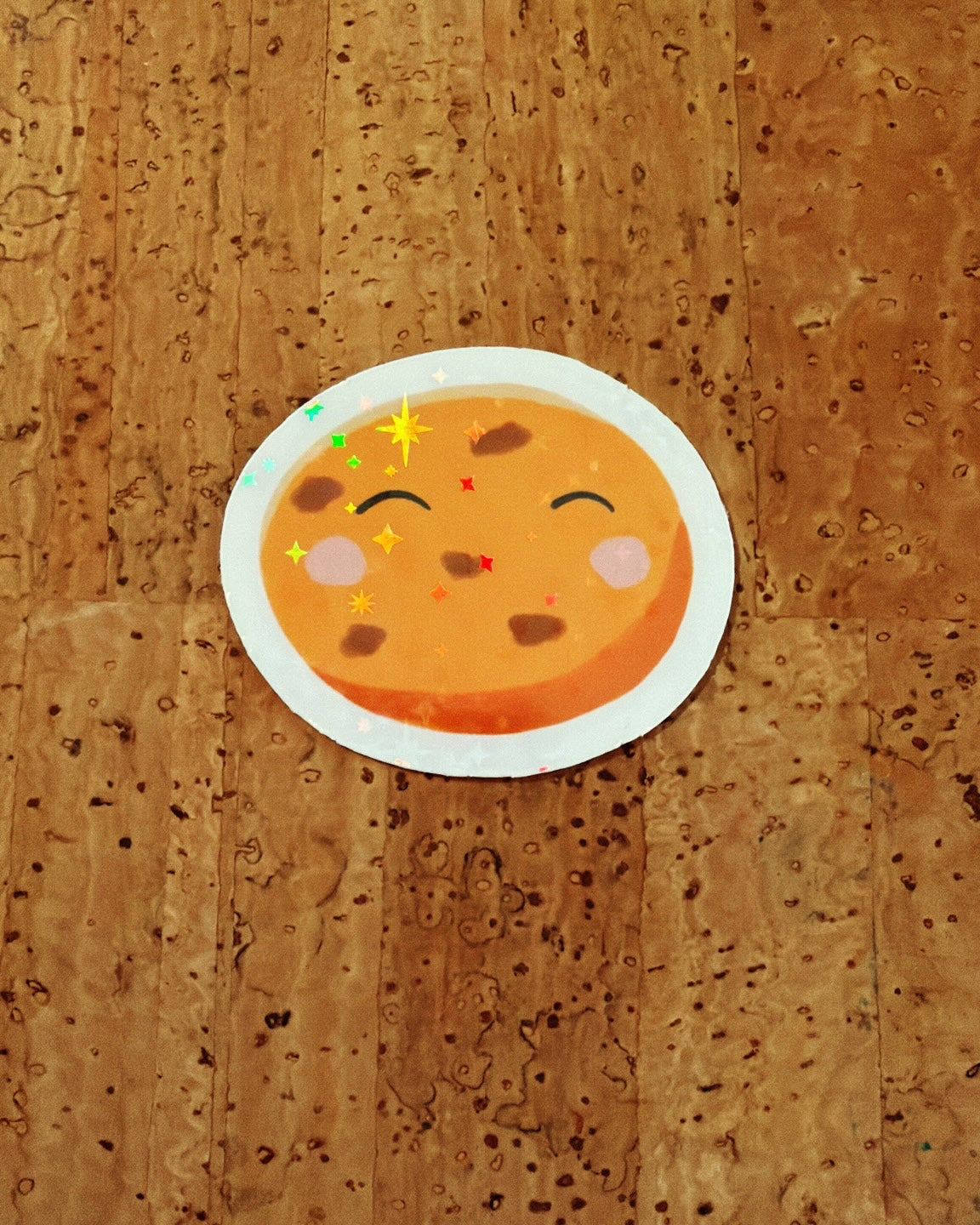 Holografischer Sticker Space Cookie – Funkelnder Keks mit Sternen – Wasserfest – Süßer Aufkleber für Laptop & Journal – Kawaii Holo