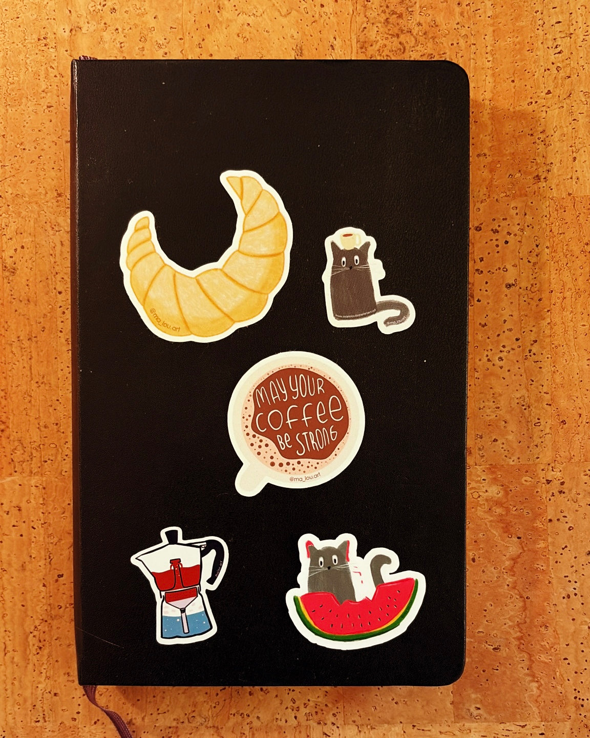 Vinyl Sticker Katze mit Wassermelone – Süßer Aufkleber für Laptop & Planer – Wasserfest – Geschenk für Katzenliebhaber – Kawaii Cat Sticker