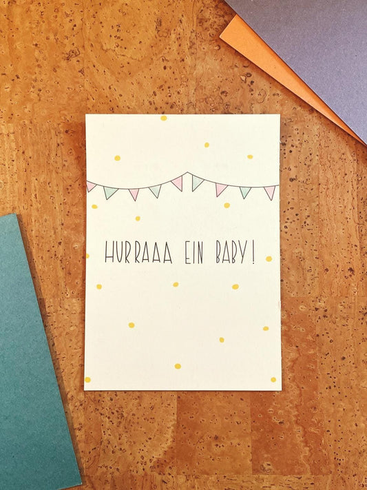 Postkarte „Hurraaa ein Baby!" – Liebevolle Glückwunschkarte zur Geburt auf nachhaltigem Papier | Baby Birth Gift Celebration Card