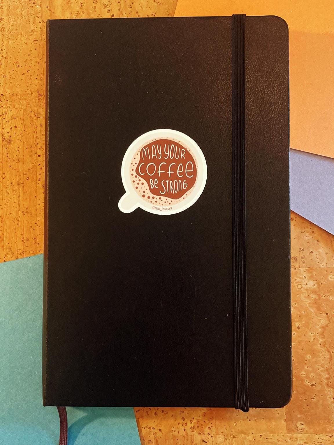 Kaffee Spruch Vinyl Sticker wasserfest - May Your Coffee Be Strong Aufkleber für Laptop Flasche - Motivations Sticker 8x8 cm