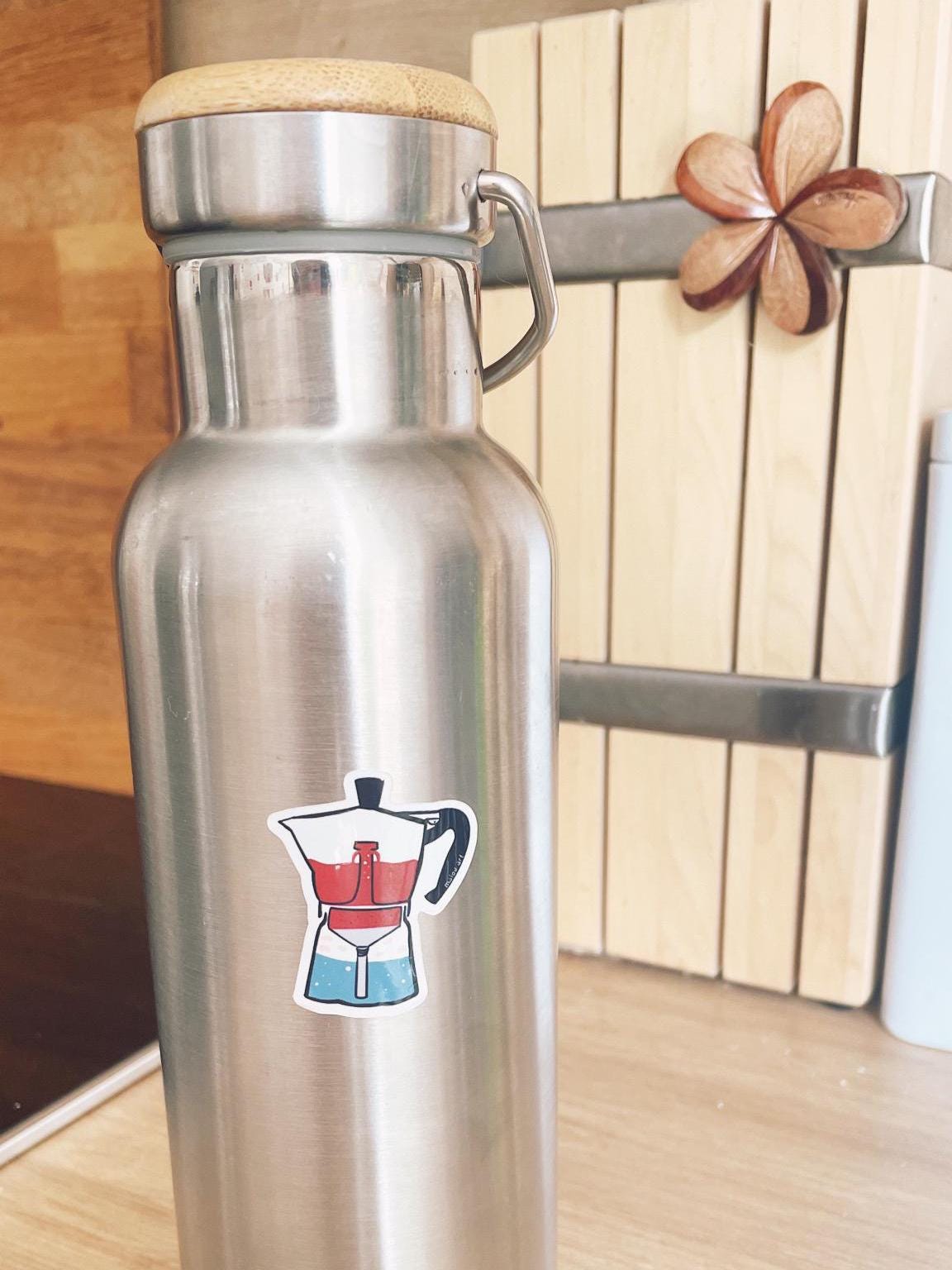 Bialetti Espressokanne Vinyl Sticker 4x3cm | Kaffee Aufkleber wasserfest | Moka Pot Decal | Retro Kaffee Design | Glänzender Vinyl Sticker
